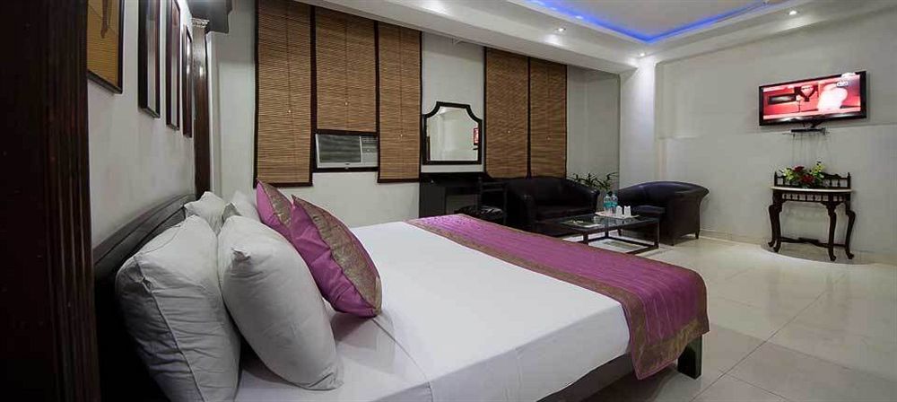 Hotel Sarthak Palace Near Karol Bagh Metro Station New Delhi Экстерьер фото